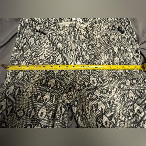 Nicole Miller New York Corduroy Textured Python Print Pants sz 14 - Picture 14 of 16